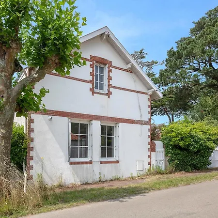 Maison Familiale, 200m 10 Adultes 2 Enfants