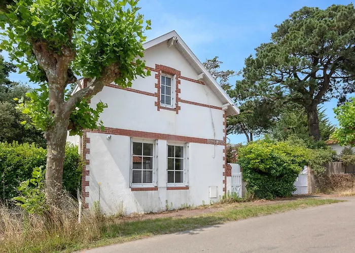 Maison Familiale, 200m 10 Adultes 2 Enfants