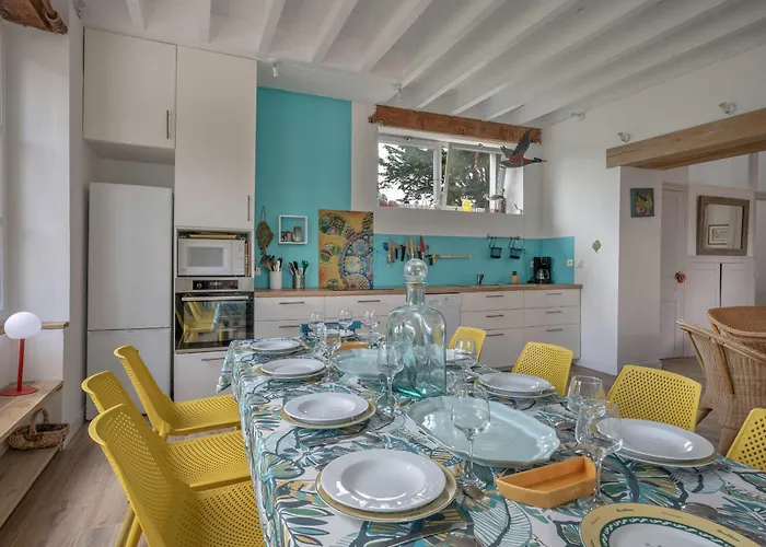 Nyaraló Maison Familiale, 200m 10 Adultes 2 Enfants *